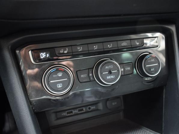 Volkswagen Tiguan II с пробегом 2018 года, цена 2 405 000 рублей, 73063 км, внедорожник, Автокод Объявления