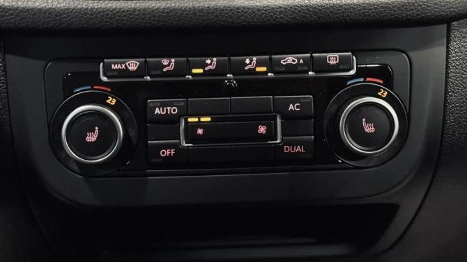 Volkswagen Tiguan I Рестайлинг с пробегом 2012 года, цена 1 290 000 рублей, 219245 км, внедорожник, Автокод Объявления