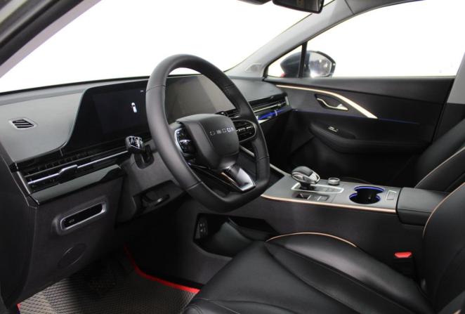 Omoda C5 I с пробегом 2023 года, цена 1 760 000 рублей, 40233 км, внедорожник, Автокод Объявления