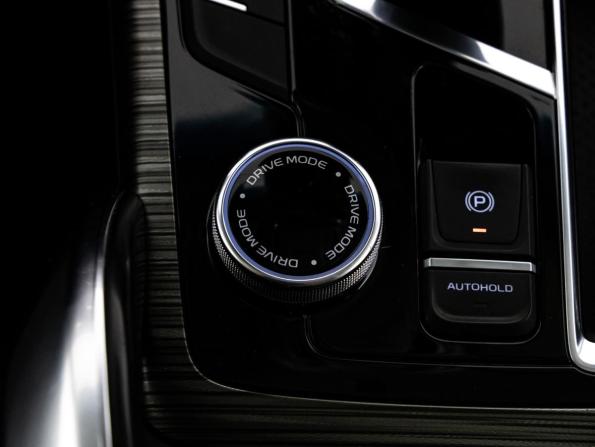 Geely Atlas Pro с пробегом 2024 года, цена 2 099 000 рублей, 44559 км, внедорожник, Автокод Объявления