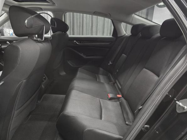 Honda Accord X с пробегом 2017 года, цена 2 380 000 рублей, 106000 км, седан, Автокод Объявления
