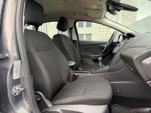 Ford Focus III Рестайлинг с пробегом 2015 года, цена 875 000 рублей, 170000 км, хэтчбек, Автокод Объявления