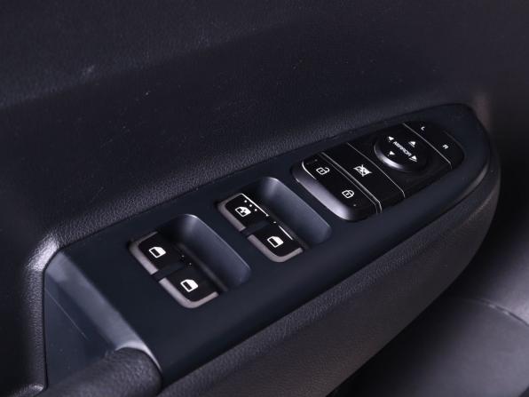 Kia Rio IV Рестайлинг с пробегом 2022 года, цена 1 545 000 рублей, 79267 км, хэтчбек, Автокод Объявления