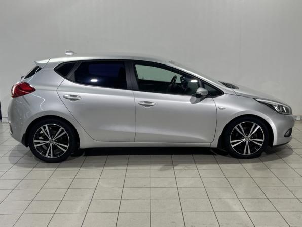 Kia Ceed II с пробегом 2013 года, цена 1 125 000 рублей, 164949 км, хэтчбек, Автокод Объявления