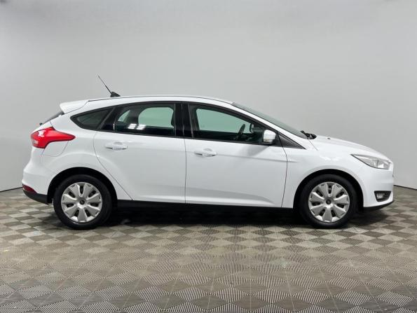 Ford Focus III Рестайлинг с пробегом 2017 года, цена 1 075 000 рублей, 121311 км, хэтчбек, Автокод Объявления