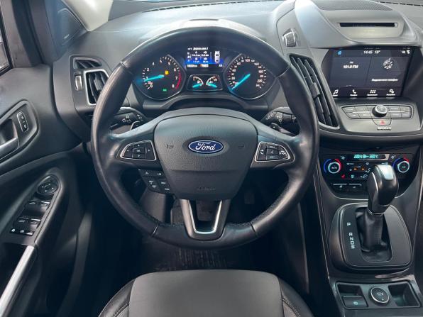 Ford Kuga II Рестайлинг с пробегом 2016 года, цена 1 270 000 рублей, 188300 км, внедорожник, Автокод Объявления