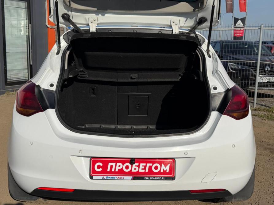 Opel Astra J Набережные Челны  - изображение 12