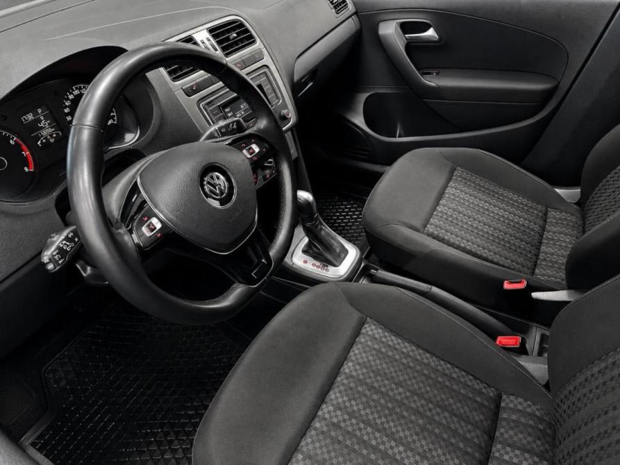 Volkswagen Polo V Рестайлинг Казань  - изображение 13