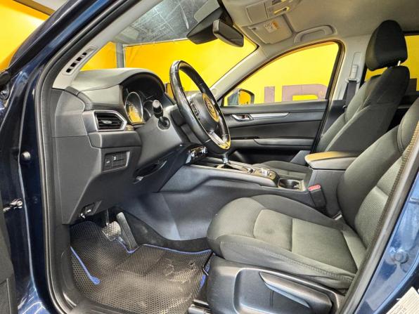 Mazda CX-5 II с пробегом 2017 года, цена 2 479 000 рублей, 157000 км, внедорожник, Автокод Объявления