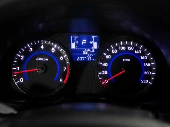 Hyundai Solaris I Рестайлинг с пробегом 2014 года, цена 899 000 рублей, 207713 км, седан, Автокод Объявления