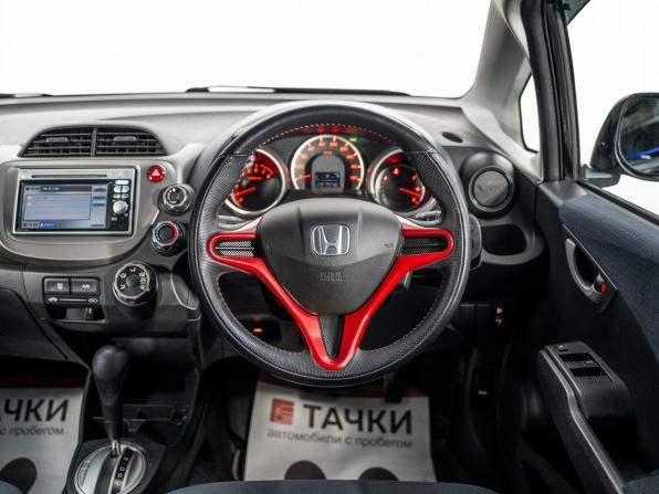 Honda Fit II с пробегом 2010 года, цена 840 500 рублей, 97546 км, хэтчбек, Автокод Объявления