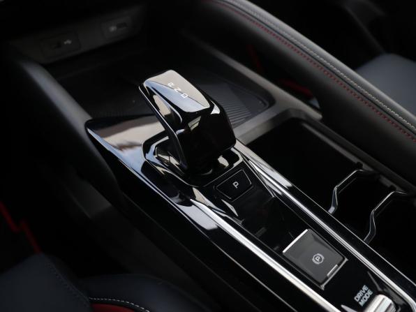 Geely Coolray I Рестайлинг с пробегом 2024 года, цена 2 230 000 рублей, 14173 км, внедорожник, Автокод Объявления