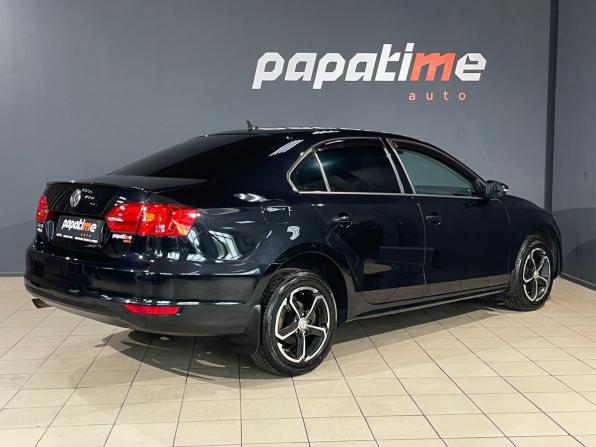 Volkswagen Jetta VI с пробегом 2013 года, цена 899 000 рублей, 261881 км, седан, Автокод Объявления
