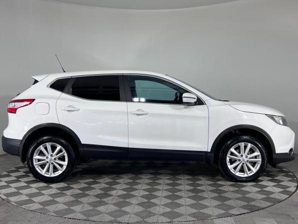 Nissan Qashqai II с пробегом 2016 года, цена 1 161 000 рублей, 131666 км, внедорожник, Автокод Объявления