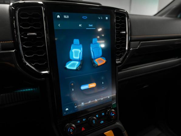 Ford Ranger T6.2 с пробегом 2025 года, цена 7 050 000 рублей, 340 км, пикап, Автокод Объявления