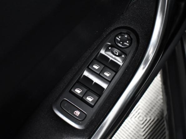 Peugeot 408 I с пробегом 2015 года, цена 267 000 рублей, 281927 км, седан, Автокод Объявления