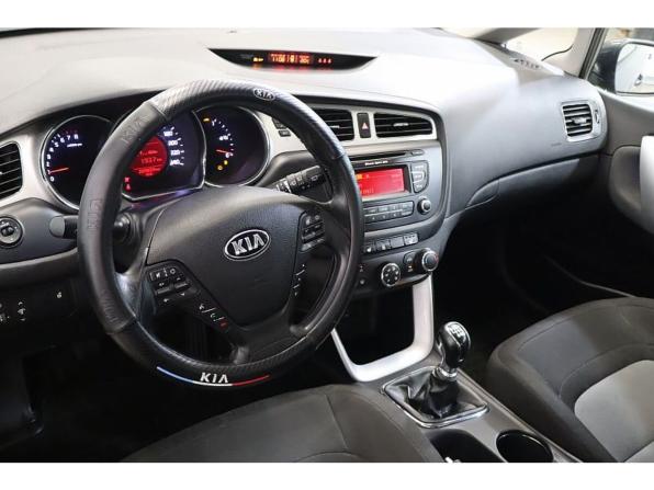 Kia Ceed II с пробегом 2013 года, цена 829 000 рублей, 209826 км, универсал, Автокод Объявления