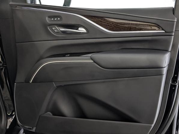 Cadillac Escalade V с пробегом 2022 года, цена 9 750 000 рублей, 33002 км, внедорожник, Автокод Объявления