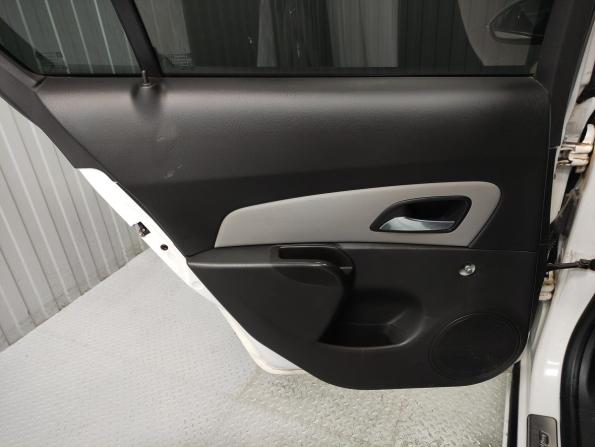 Chevrolet Cruze I Рестайлинг с пробегом 2014 года, цена 656 000 рублей, 231842 км, хэтчбек, Автокод Объявления