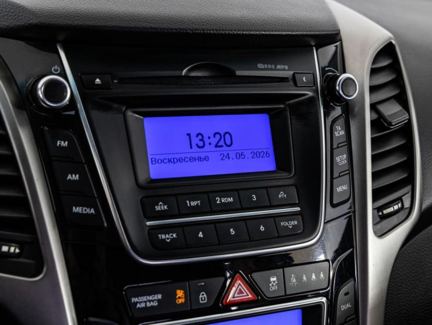 Hyundai i30 II Санкт-Петербург  - изображение 17