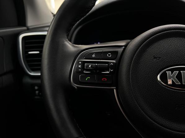 Kia Sportage IV с пробегом 2018 года, цена 2 050 000 рублей, 133254 км, внедорожник, Автокод Объявления