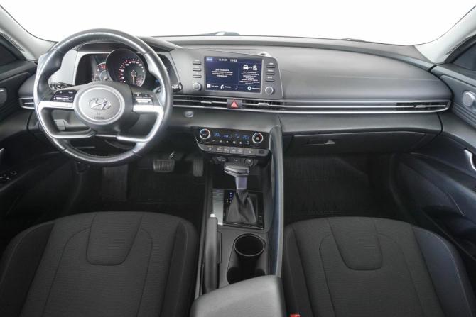Hyundai Elantra VII (CN7) с пробегом 2021 года, цена 2 210 000 рублей, 58837 км, седан, Автокод Объявления