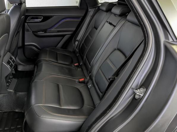 Jaguar F-Pace I с пробегом 2019 года, цена 3 670 000 рублей, 65060 км, внедорожник, Автокод Объявления
