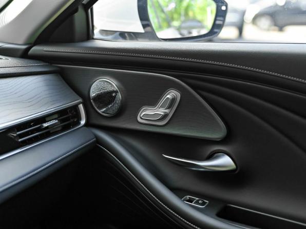 Chery Arrizo 8 с пробегом 2024 года, цена 2 110 000 рублей, 21549 км, седан, Автокод Объявления