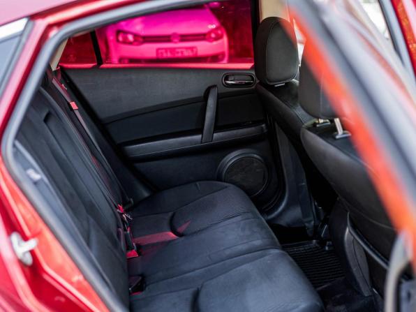 Mazda 6 III (GJ) с пробегом 2012 года, цена 863 000 рублей, 293825 км, универсал, Автокод Объявления