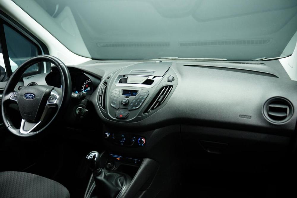 Ford Tourneo Courier I Крым  - изображение 21