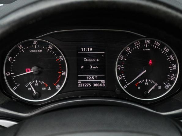 Skoda Octavia II (A5) Рестайлинг с пробегом 2012 года, цена 1 250 000 рублей, 227755 км, универсал, Автокод Объявления