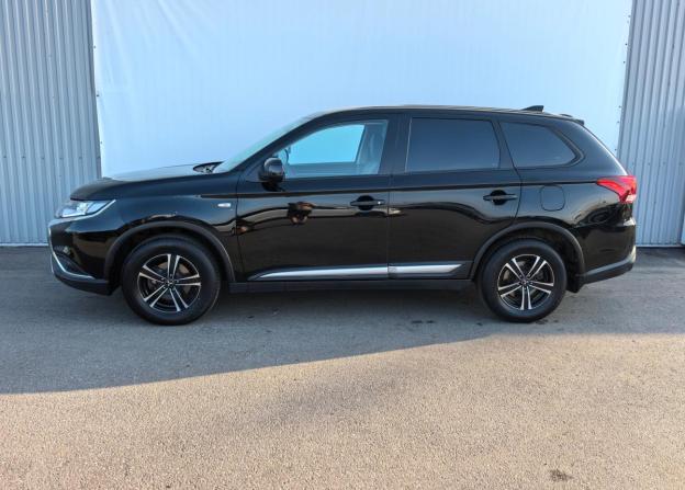 Mitsubishi Outlander III Рестайлинг 3 с пробегом 2020 года, цена 2 230 000 рублей, 80000 км, внедорожник, Автокод Объявления