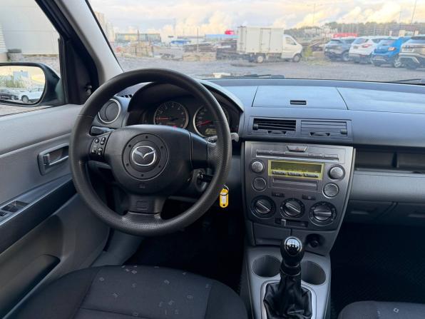 Mazda 2 I (DY) с пробегом 2004 года, цена 285 000 рублей, 181187 км, хэтчбек, Автокод Объявления