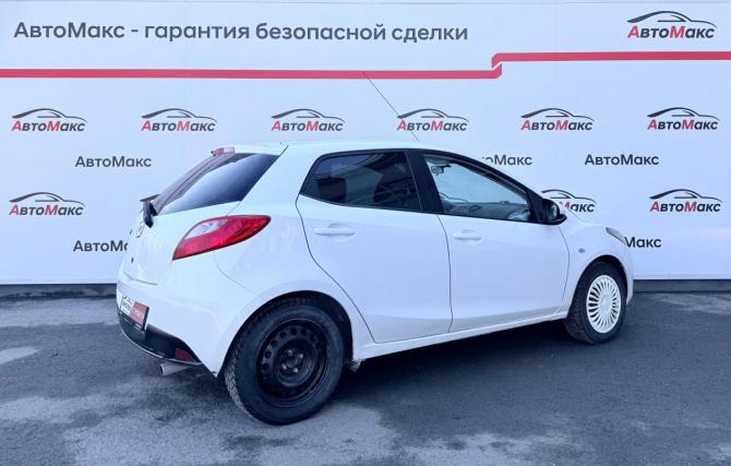 Mazda 2 II (DE) с пробегом 2008 года, цена 646 000 рублей, 238963 км, хэтчбек, Автокод Объявления