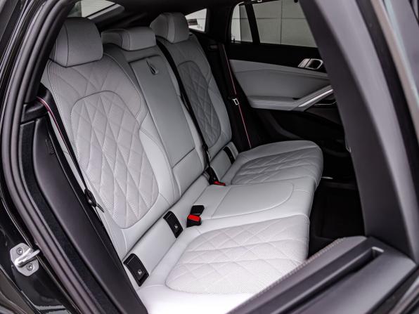 BMW X6 III (G06) Рестайлинг с пробегом 2025 года, цена 15 990 000 рублей, 8373 км, внедорожник, Автокод Объявления