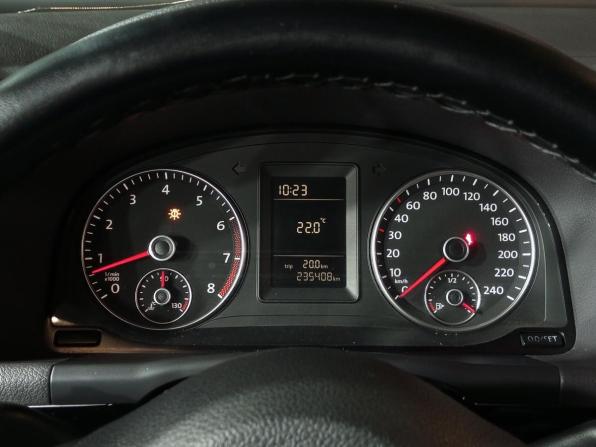 Volkswagen Touran I Рестайлинг 2 с пробегом 2011 года, цена 845 000 рублей, 235406 км, компактвэн, Автокод Объявления