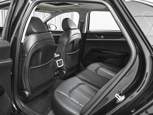 Kia K5 III с пробегом 2024 года, цена 3 524 000 рублей, 54198 км, седан, Автокод Объявления
