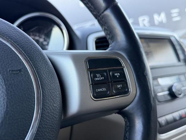 Jeep Grand Cherokee IV (WK2) с пробегом 2012 года, цена 1 689 000 рублей, 174899 км, внедорожник, Автокод Объявления