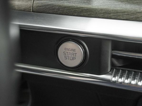 Kia K5 III с пробегом 2020 года, цена 2 499 000 рублей, 125488 км, седан, Автокод Объявления