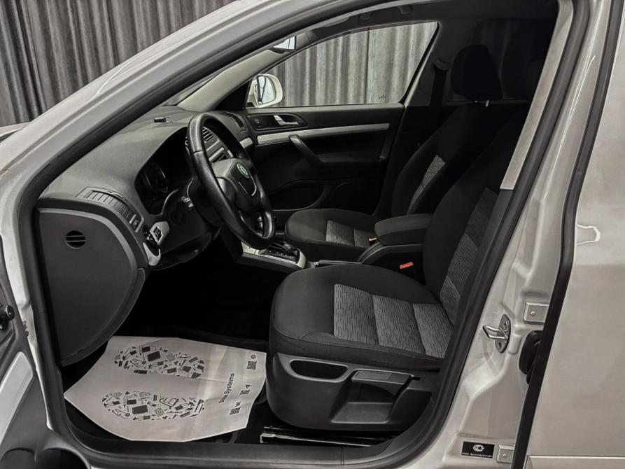 Skoda Octavia II (A5) Рестайлинг Красноярск  - изображение 8