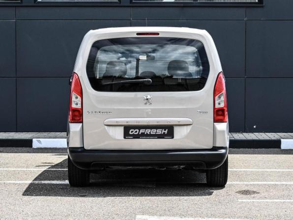 Peugeot Partner II с пробегом 2008 года, цена 619 000 рублей, 177547 км, компактвэн, Автокод Объявления