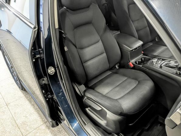 Mazda CX-5 II с пробегом 2019 года, цена 1 995 000 рублей, 215618 км, внедорожник, Автокод Объявления