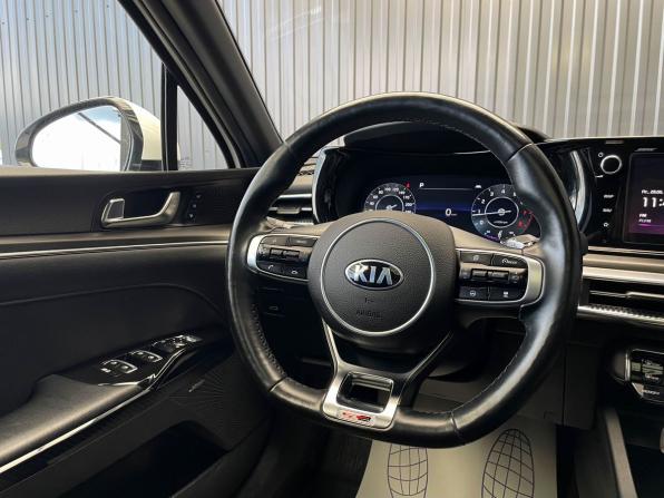 Kia K5 III с пробегом 2021 года, цена 3 190 000 рублей, 53433 км, седан, Автокод Объявления