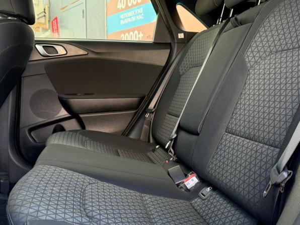 Kia Ceed III с пробегом 2019 года, цена 1 900 000 рублей, 49489 км, хэтчбек, Автокод Объявления