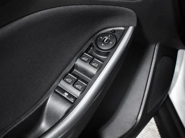 Ford Focus III с пробегом 2013 года, цена 549 000 рублей, 288088 км, универсал, Автокод Объявления