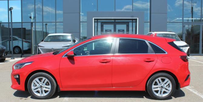 Kia Ceed III с пробегом 2019 года, цена 2 020 000 рублей, 48300 км, хэтчбек, Автокод Объявления