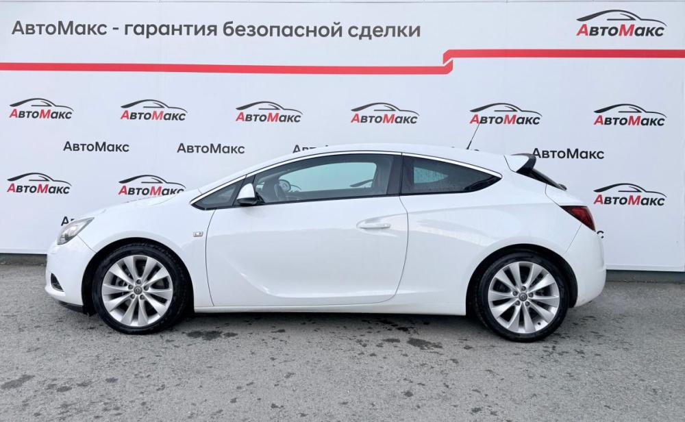 Opel Astra J Рестайлинг Тюмень  - изображение 6