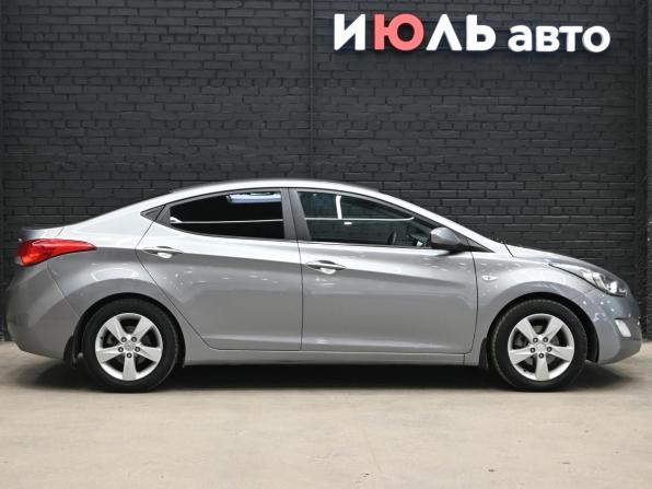 Hyundai Elantra V (MD) с пробегом 2012 года, цена 640 000 рублей, 289276 км, седан, Автокод Объявления