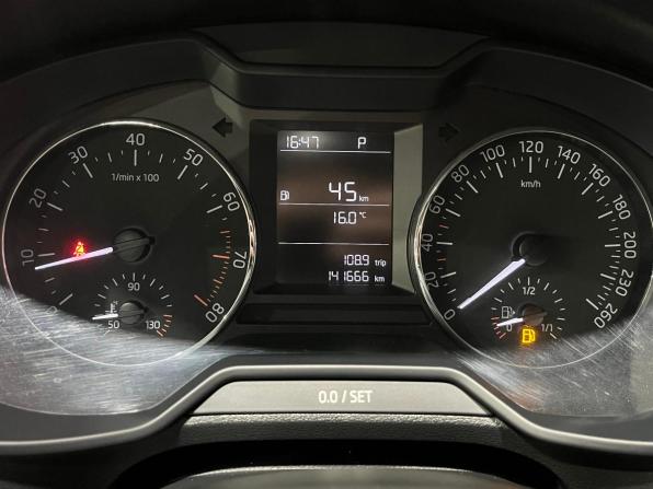 Skoda Octavia III (A7) Рестайлинг с пробегом 2017 года, цена 1 427 000 рублей, 141666 км, лифтбек, Автокод Объявления