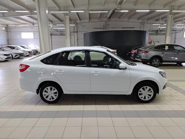 Lada (ВАЗ) Granta I Рестайлинг с пробегом 2023 года, цена 780 000 рублей, 27526 км, лифтбек, Автокод Объявления
